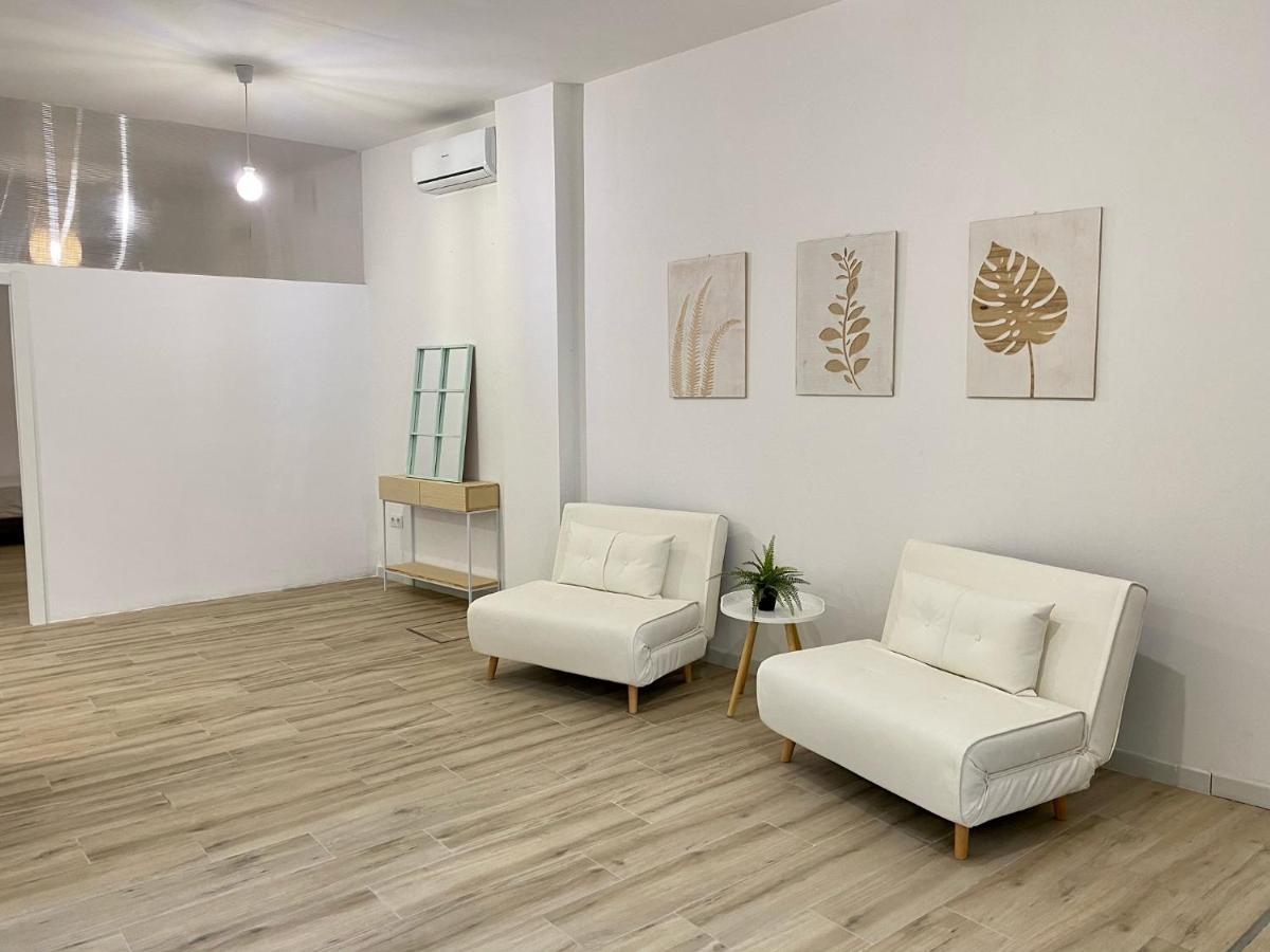 Flamenca Triana - Apartamento Wifi Con 2 Dormitorios 2 Sofas Camas 2 Banos Seville Luaran gambar