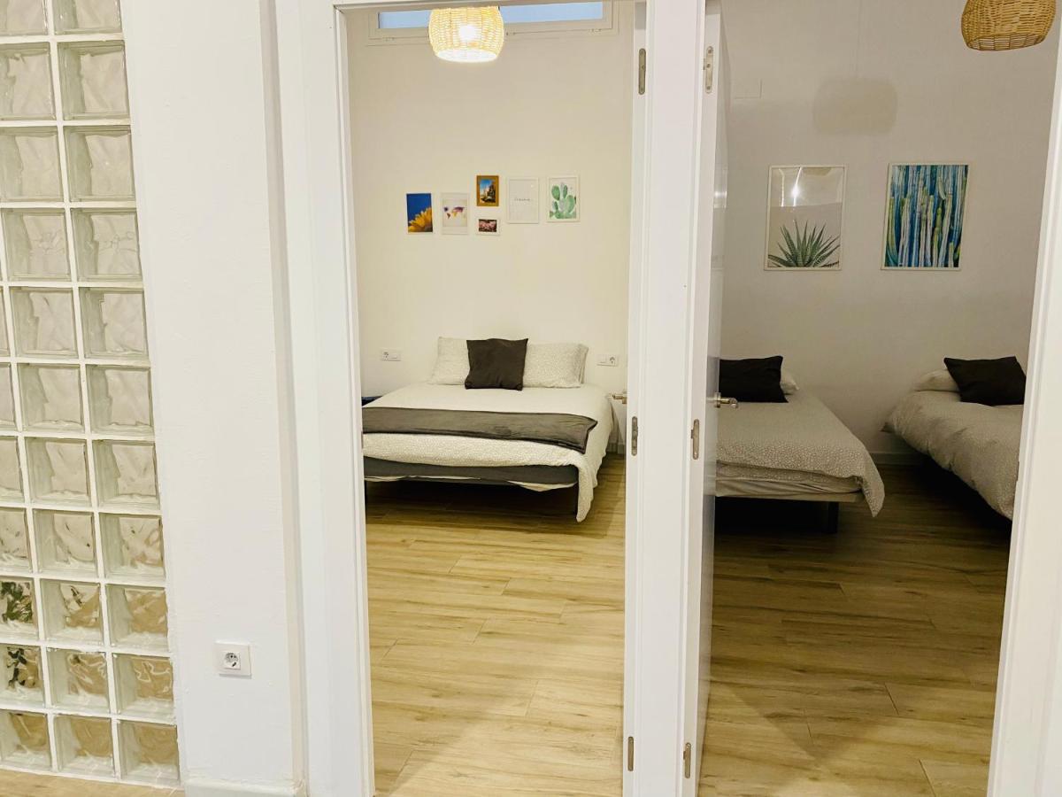 Flamenca Triana - Apartamento Wifi Con 2 Dormitorios 2 Sofas Camas 2 Banos Seville Luaran gambar