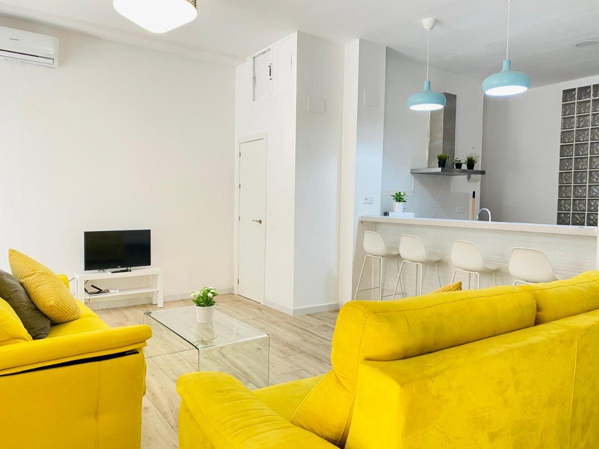Flamenca Triana - Apartamento Wifi Con 2 Dormitorios 2 Sofas Camas 2 Banos Seville Luaran gambar